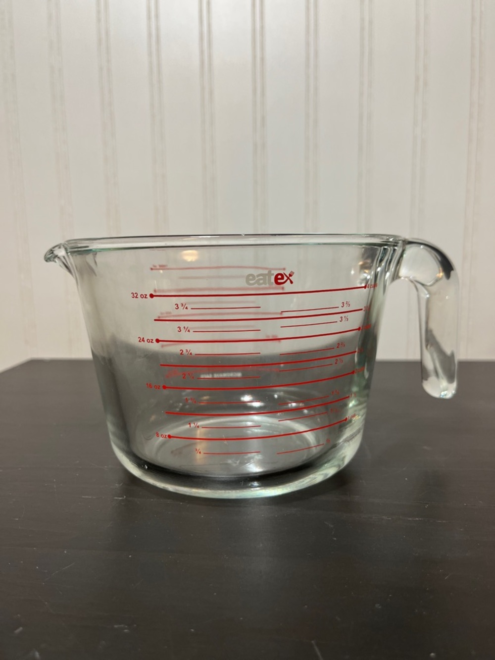 Red-Print Glass Measuring Cup - 32 oz Clear eatex brand